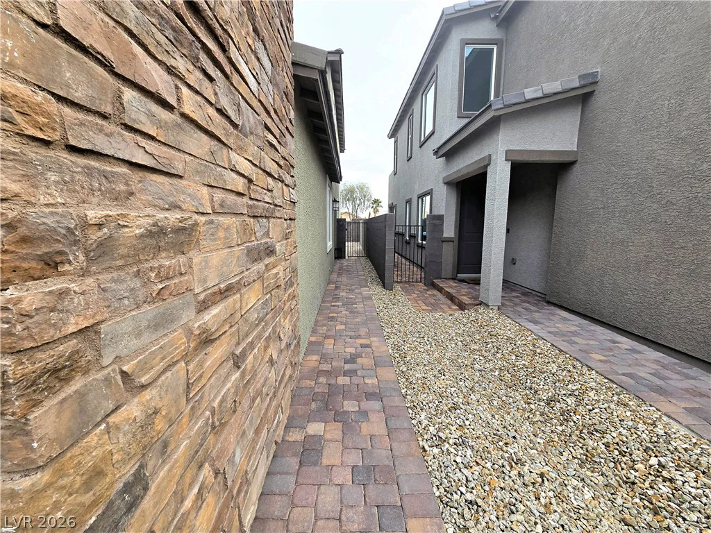 9780 Abel Cliff, Las Vegas, NV 89143