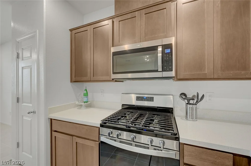 909 Kyanite, Henderson, NV 89011
