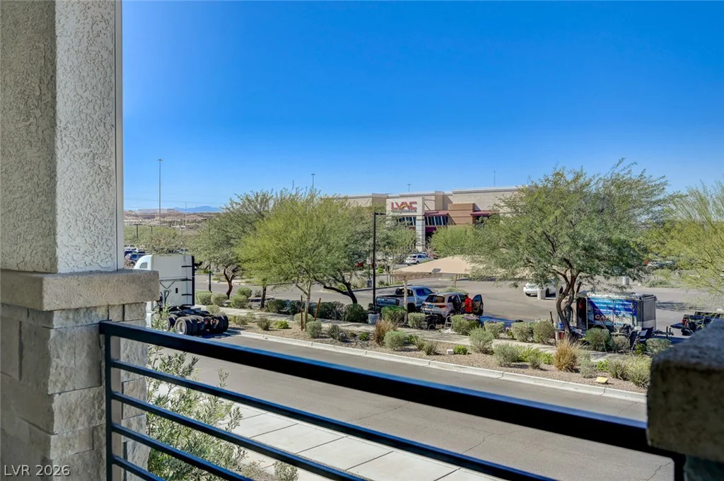 909 Kyanite, Henderson, NV 89011