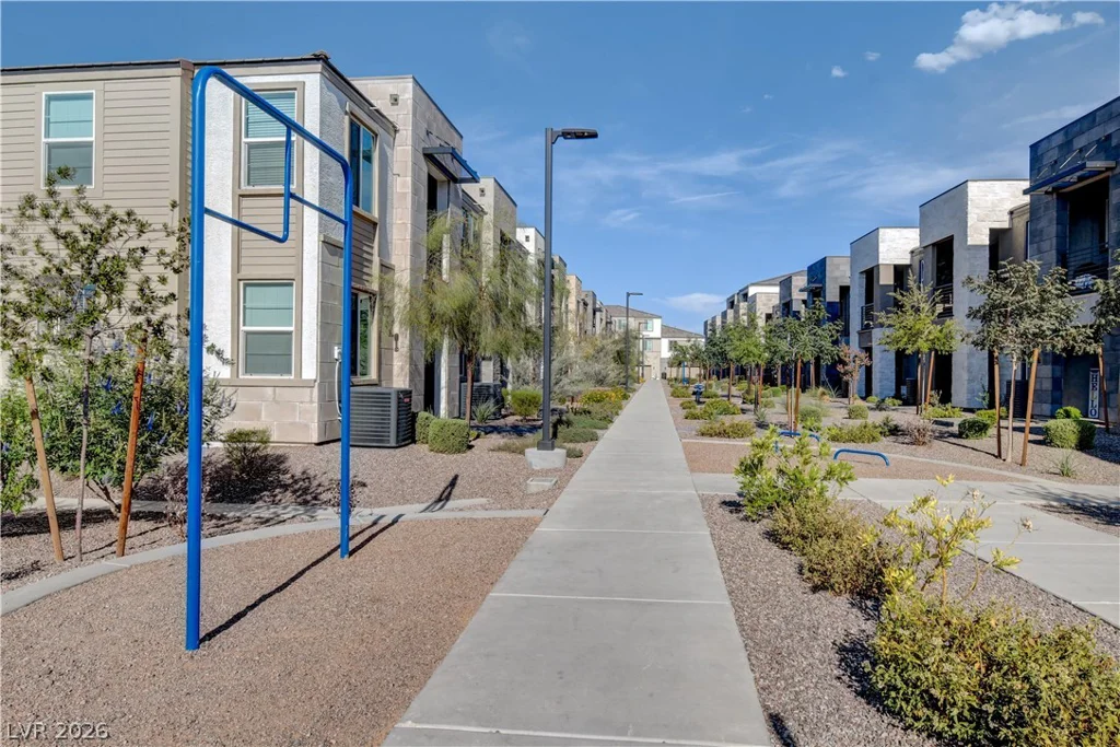 909 Kyanite, Henderson, NV 89011
