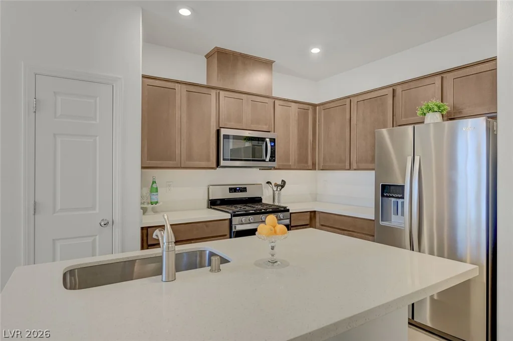 909 Kyanite, Henderson, NV 89011