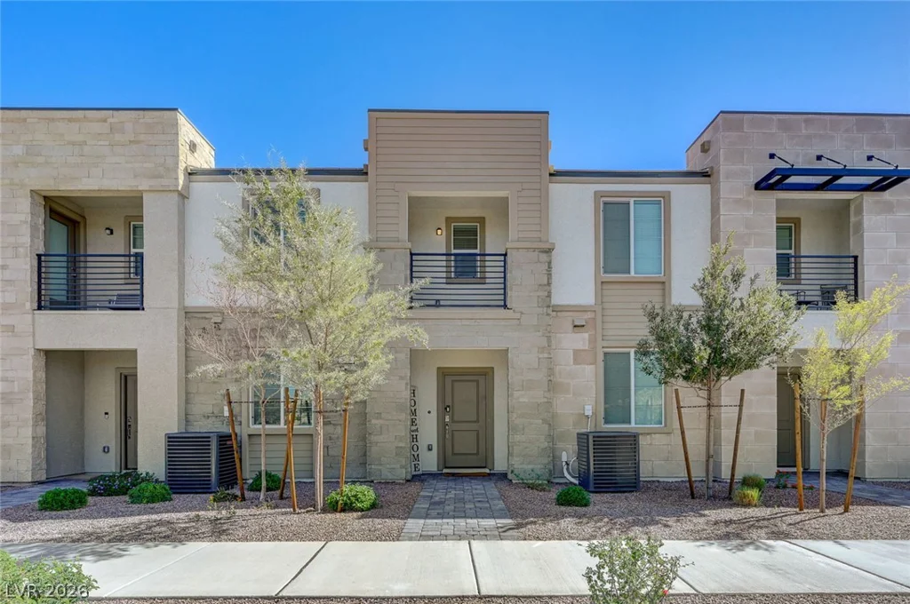 909 Kyanite, Henderson, NV 89011