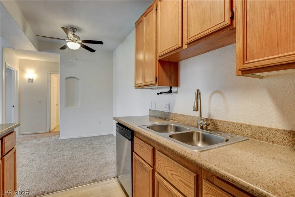 3318 Decatur, Las Vegas, NV 89130