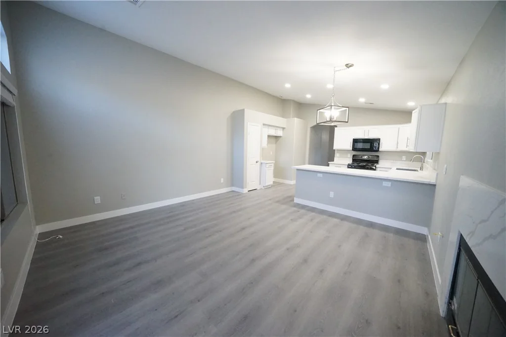 8964 Quarrystone, Las Vegas, NV 89123