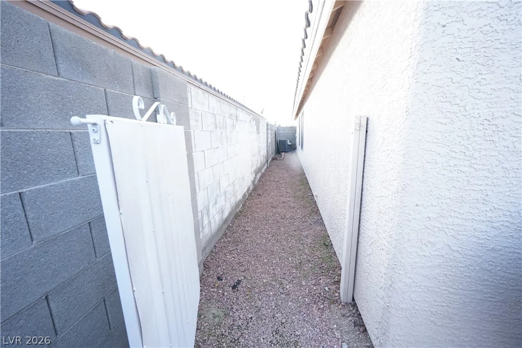 8964 Quarrystone, Las Vegas, NV 89123