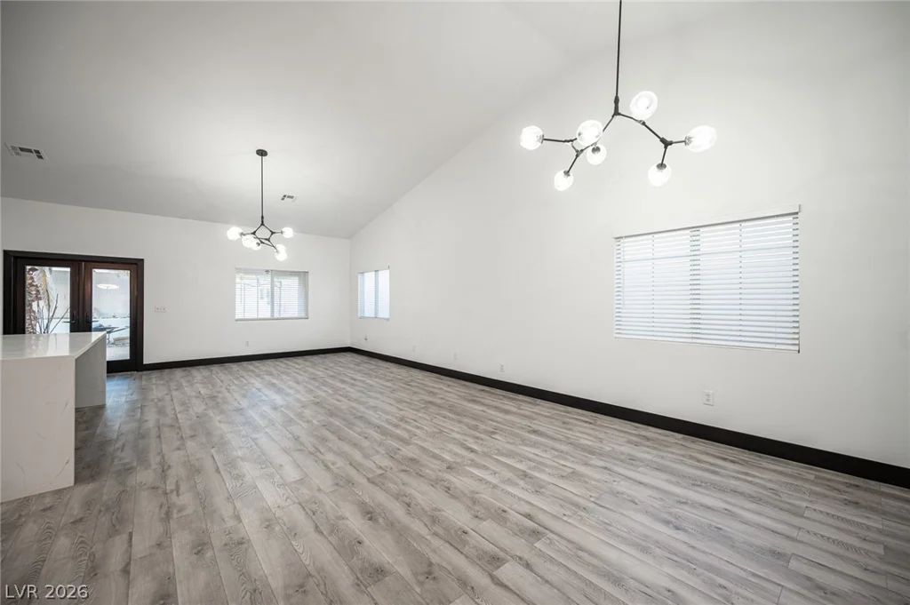 8020 Divernon, Las Vegas, NV 89149