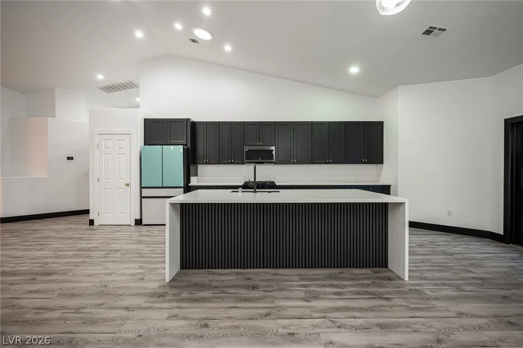 8020 Divernon, Las Vegas, NV 89149