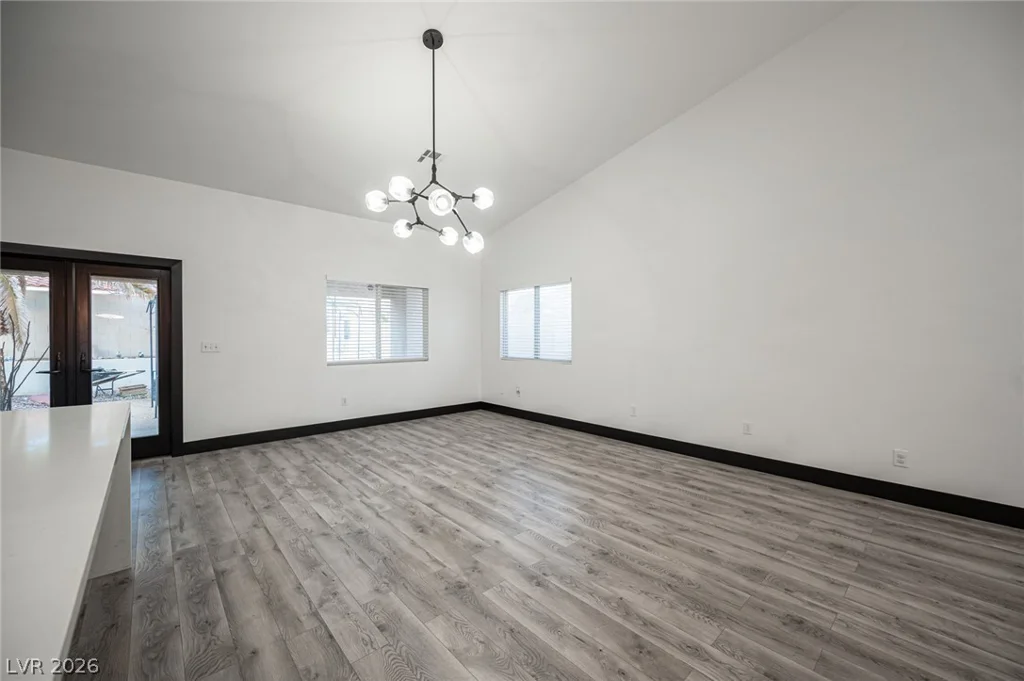 8020 Divernon, Las Vegas, NV 89149