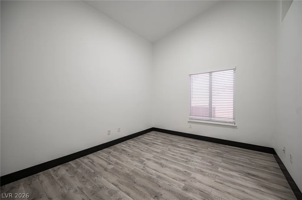 8020 Divernon, Las Vegas, NV 89149