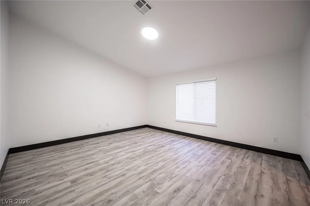 8020 Divernon, Las Vegas, NV 89149
