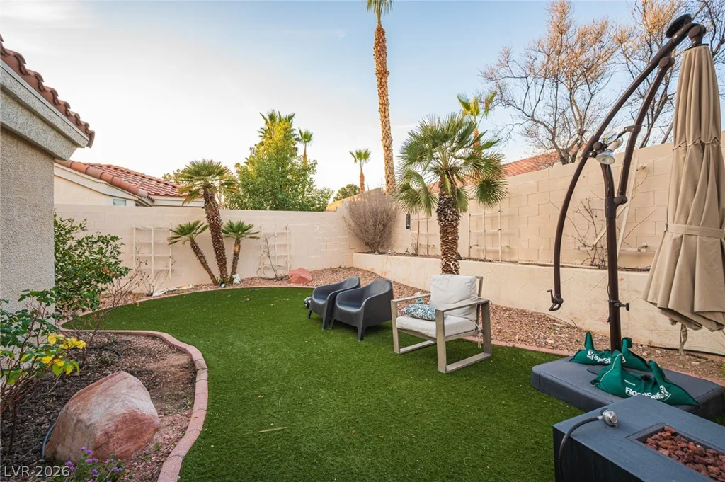 8020 Divernon, Las Vegas, NV 89149