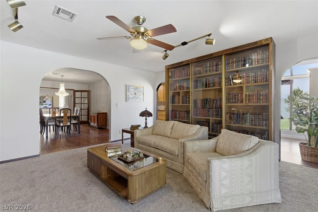 1558 Duneville, Las Vegas, NV 89146