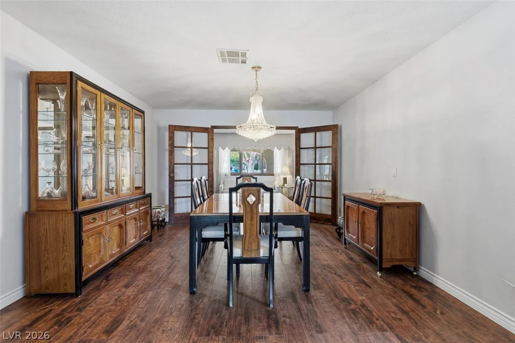 1558 Duneville, Las Vegas, NV 89146