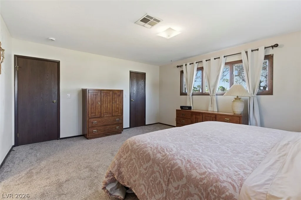 1558 Duneville, Las Vegas, NV 89146