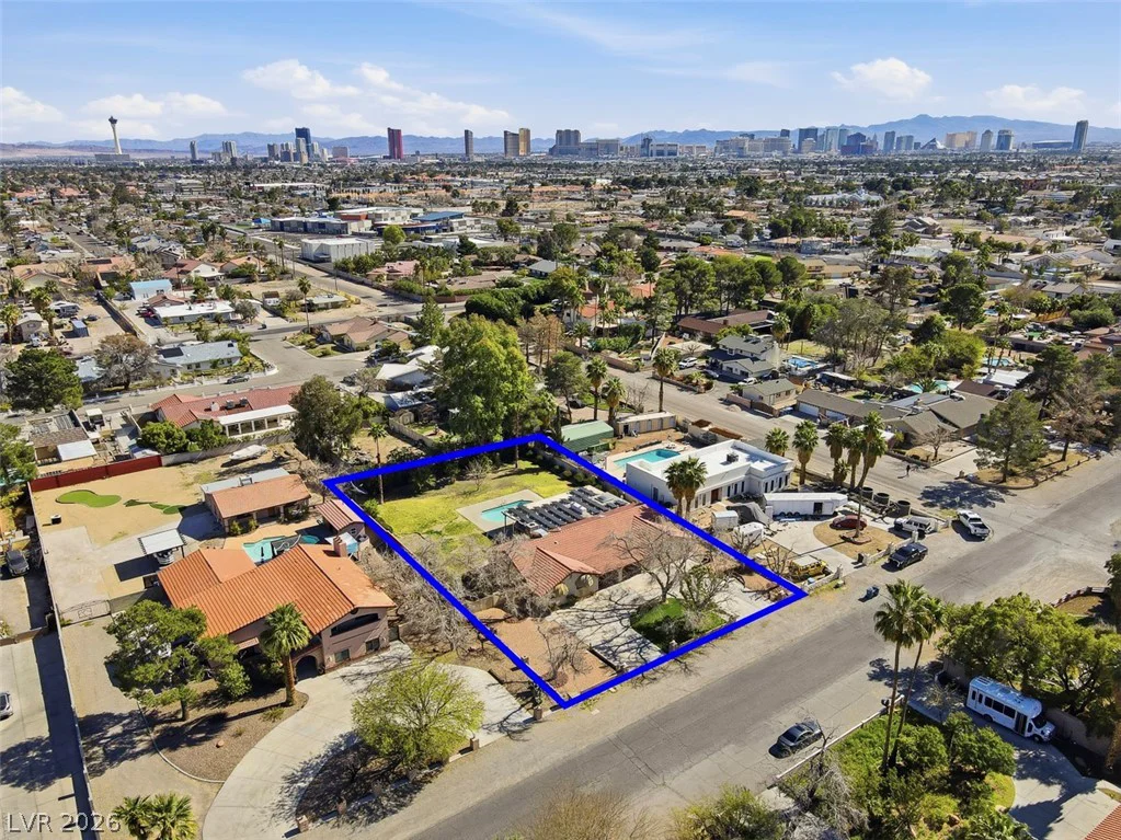 1558 Duneville, Las Vegas, NV 89146
