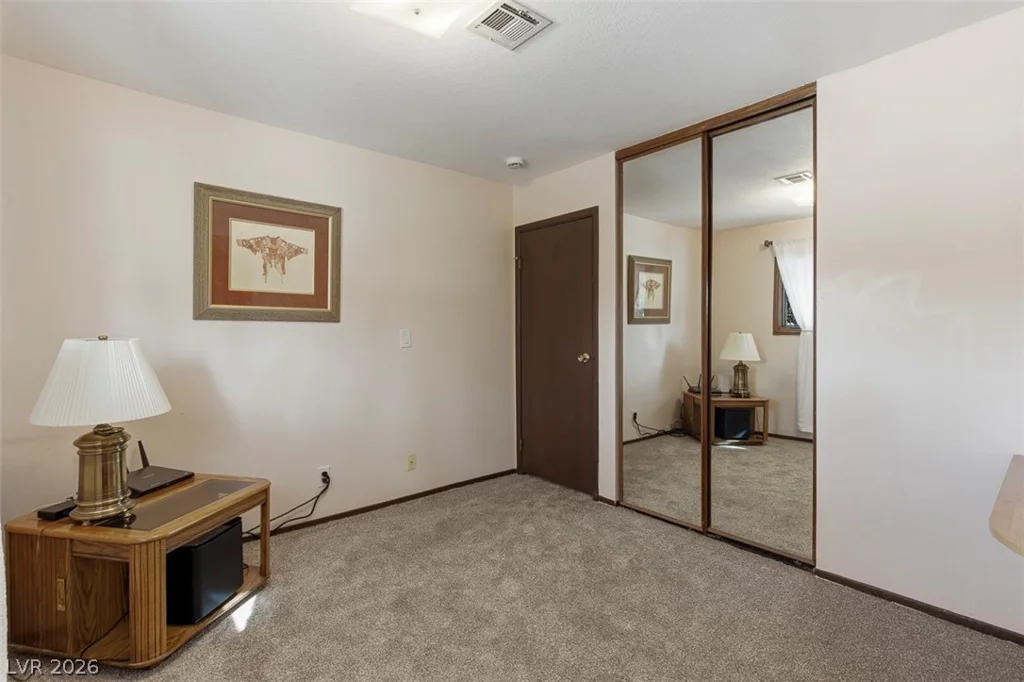 1558 Duneville, Las Vegas, NV 89146