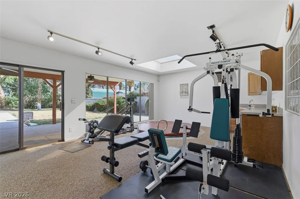1558 Duneville, Las Vegas, NV 89146