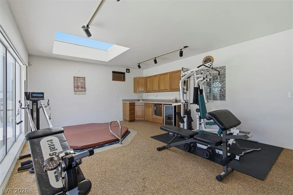 1558 Duneville, Las Vegas, NV 89146