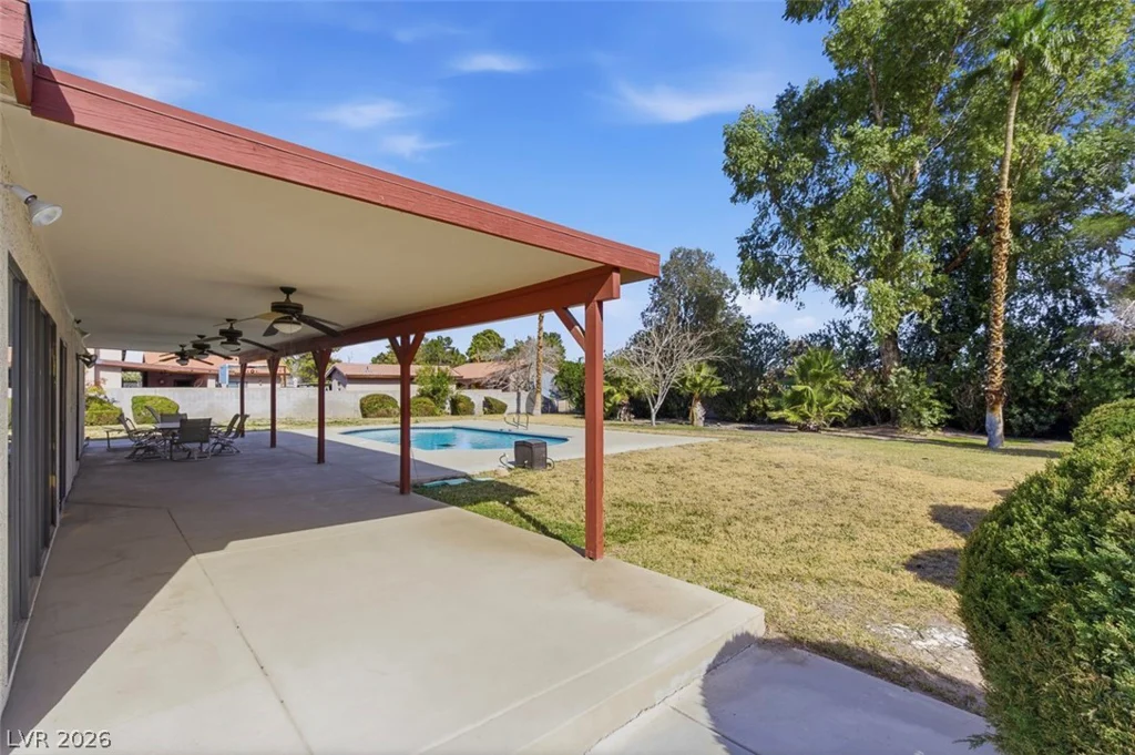 1558 Duneville, Las Vegas, NV 89146
