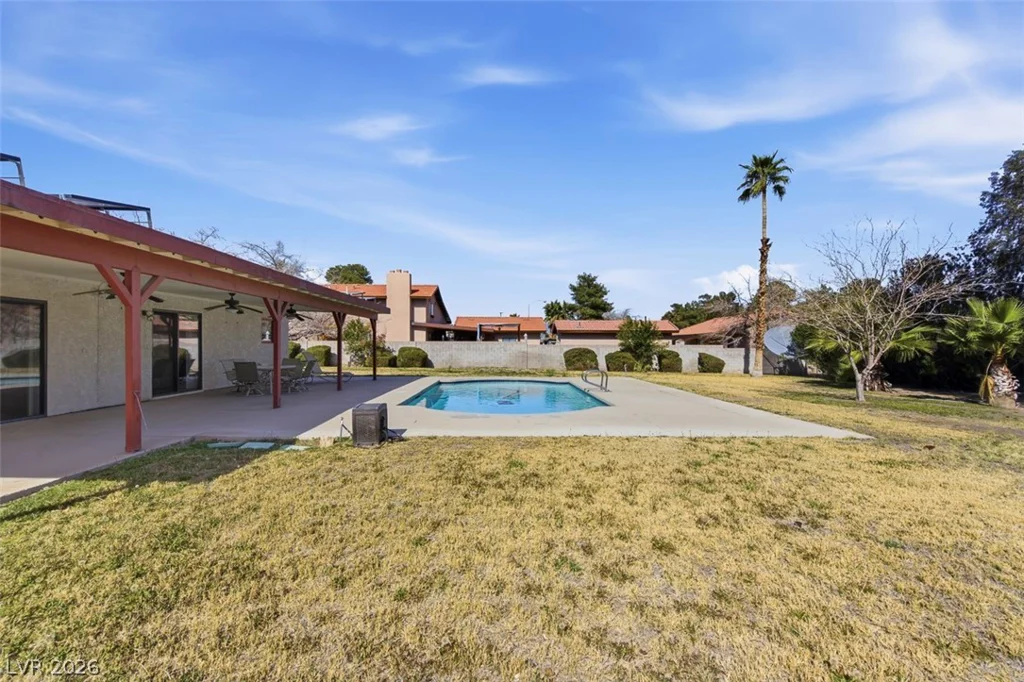 1558 Duneville, Las Vegas, NV 89146