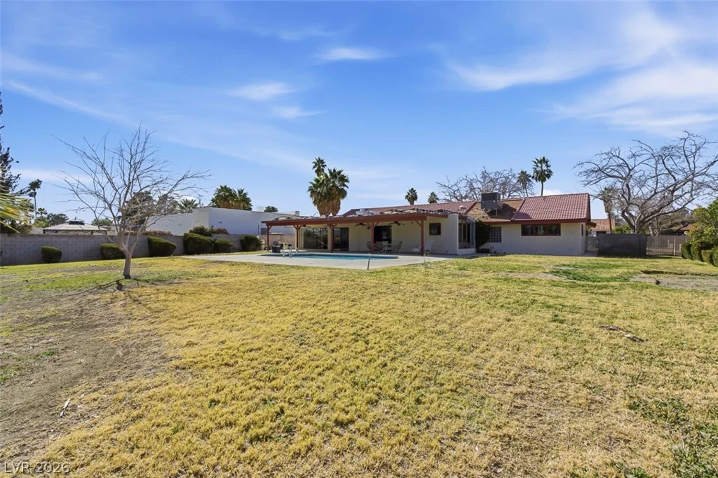 1558 Duneville, Las Vegas, NV 89146