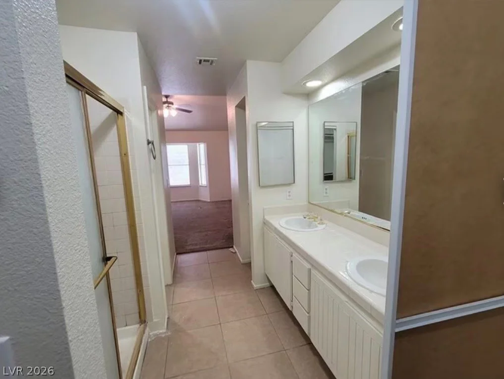 2604 Golden Sands, Las Vegas, NV 89128