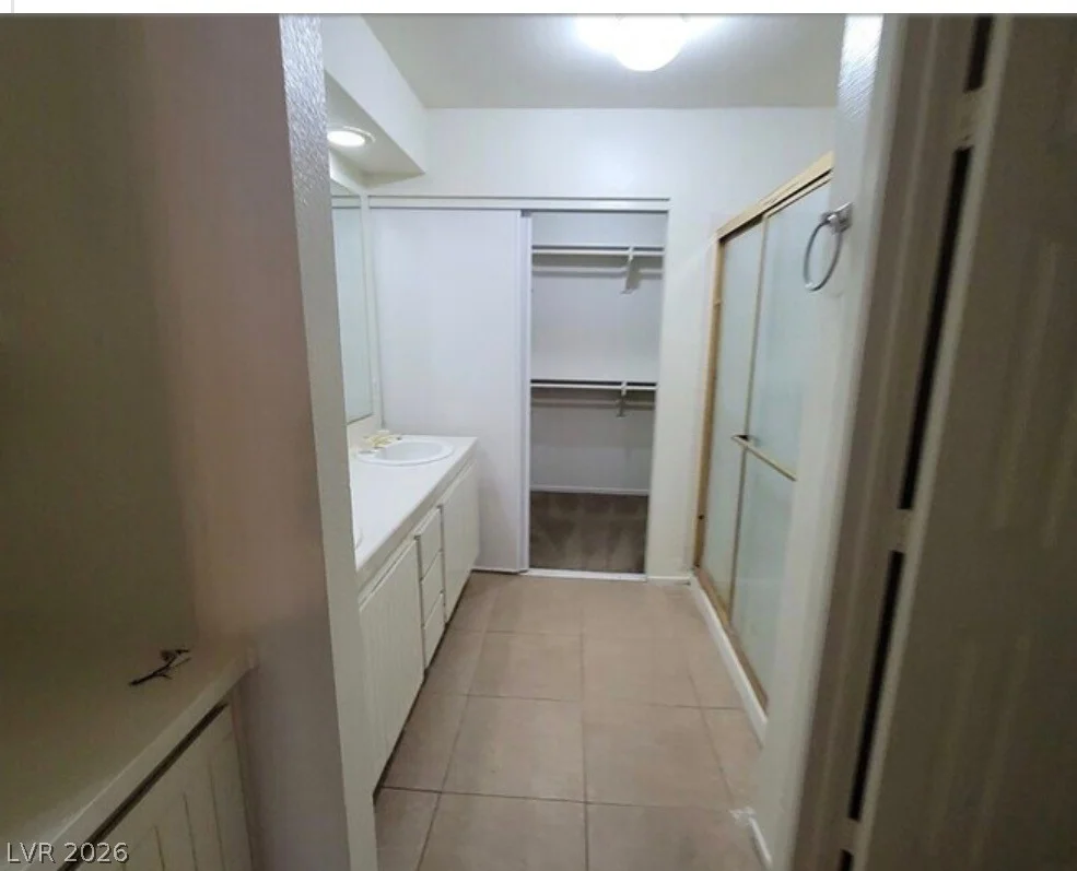 2604 Golden Sands, Las Vegas, NV 89128