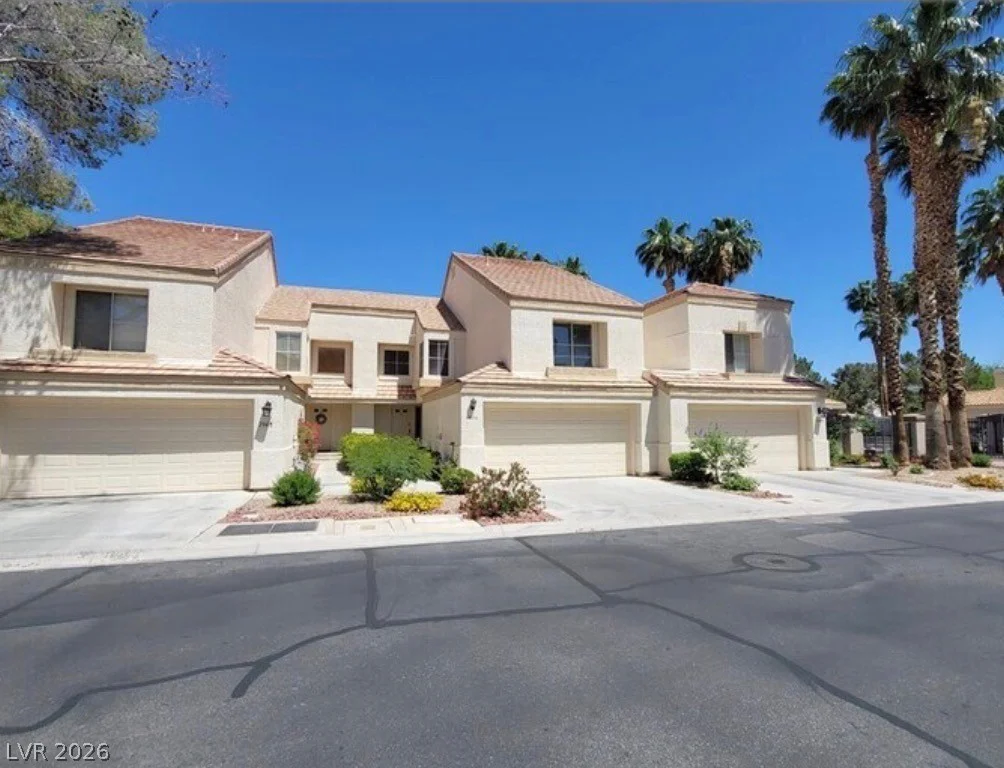 2604 Golden Sands, Las Vegas, NV 89128