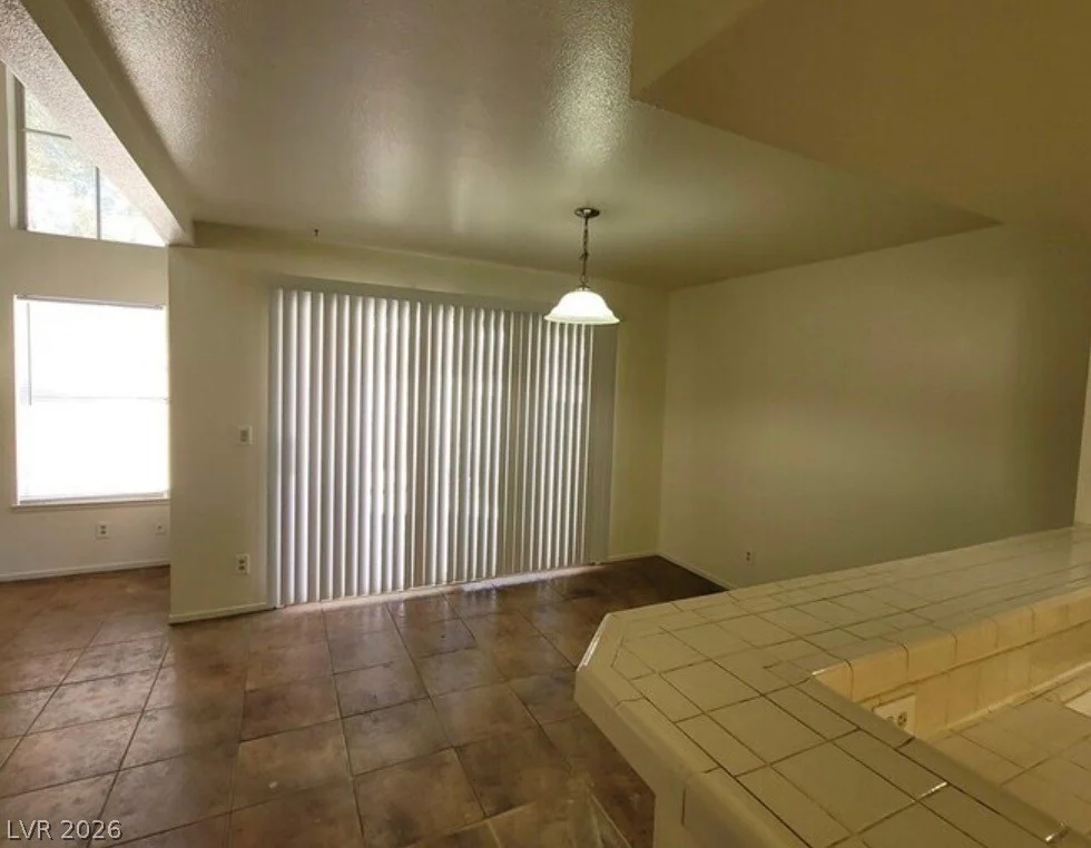 2604 Golden Sands, Las Vegas, NV 89128