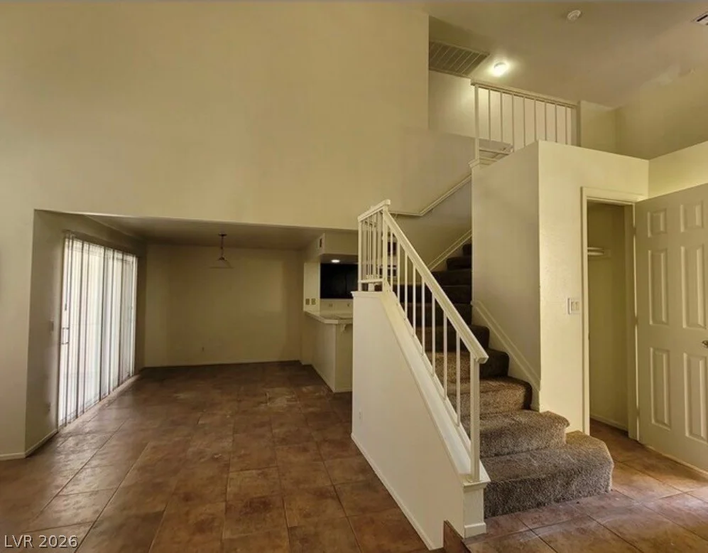 2604 Golden Sands, Las Vegas, NV 89128