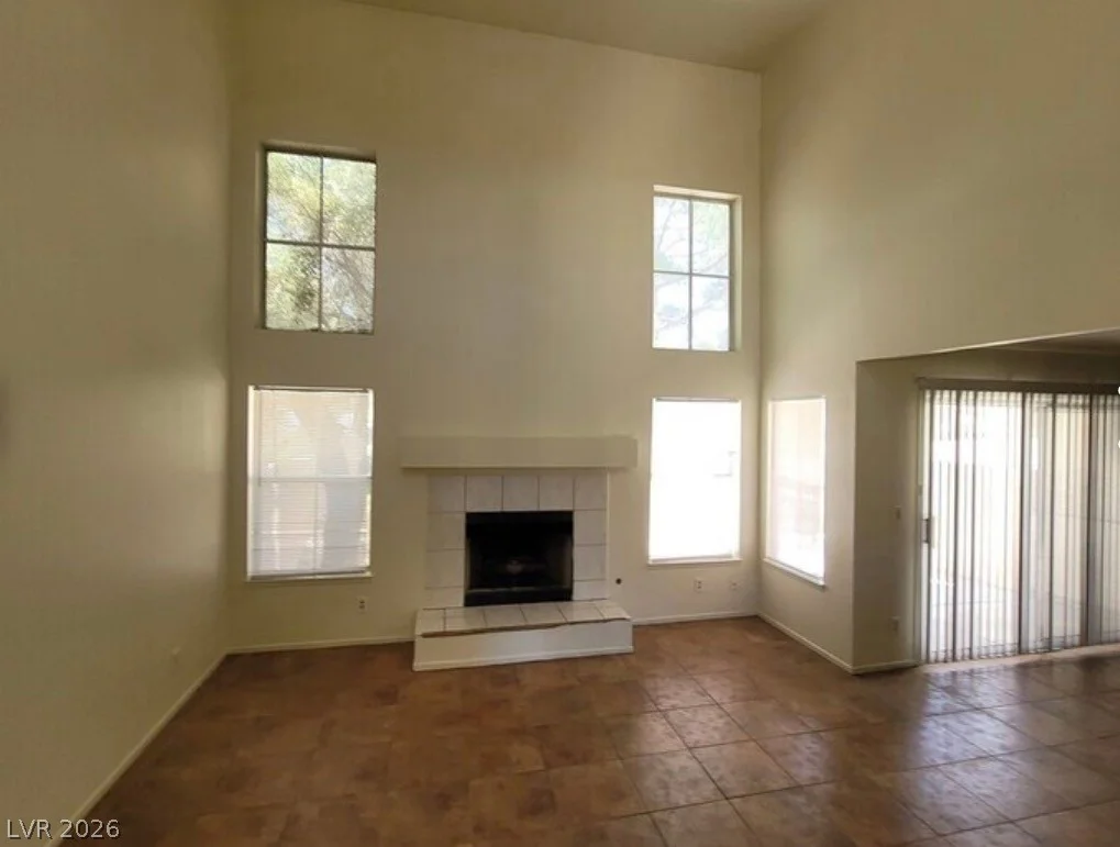 2604 Golden Sands, Las Vegas, NV 89128