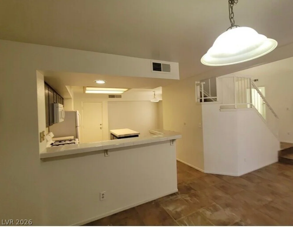 2604 Golden Sands, Las Vegas, NV 89128