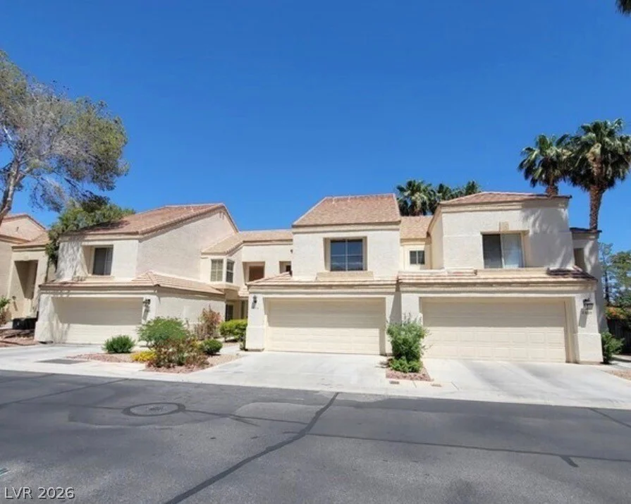 2604 Golden Sands, Las Vegas, NV 89128