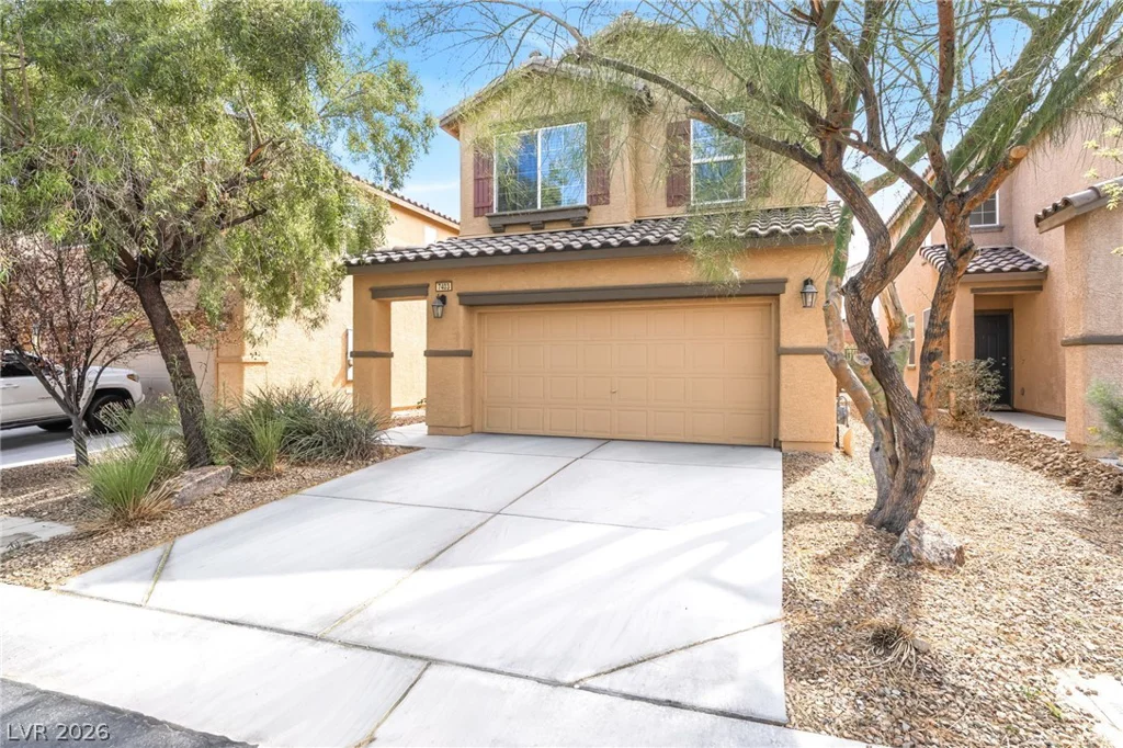 7403 Benlomond, Las Vegas, NV 89179