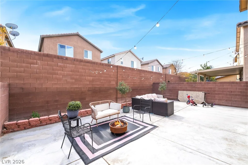 7403 Benlomond, Las Vegas, NV 89179