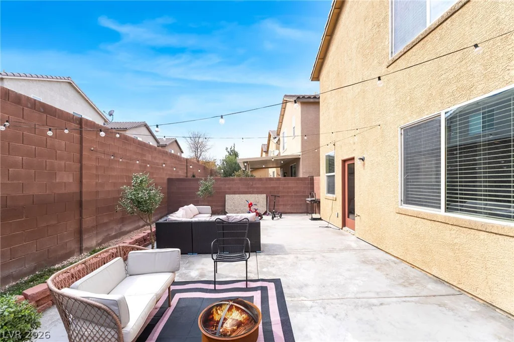 7403 Benlomond, Las Vegas, NV 89179