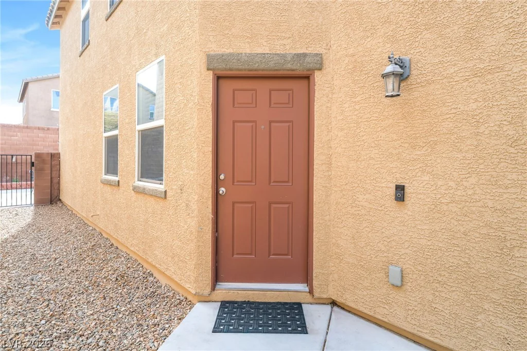 7403 Benlomond, Las Vegas, NV 89179
