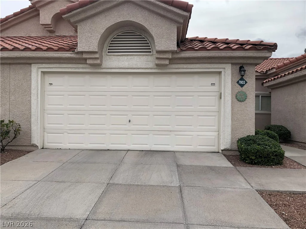 7803 Foxwood, Las Vegas, NV 89145