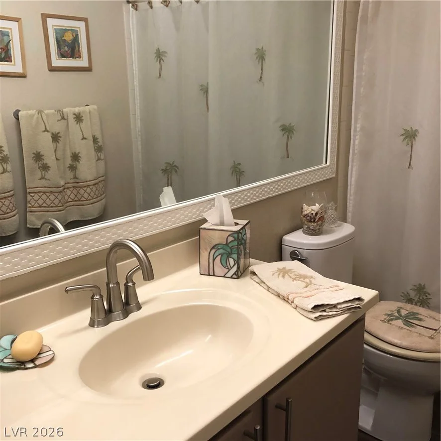 7803 Foxwood, Las Vegas, NV 89145