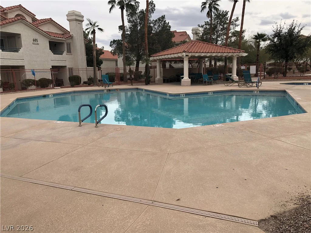 7803 Foxwood, Las Vegas, NV 89145