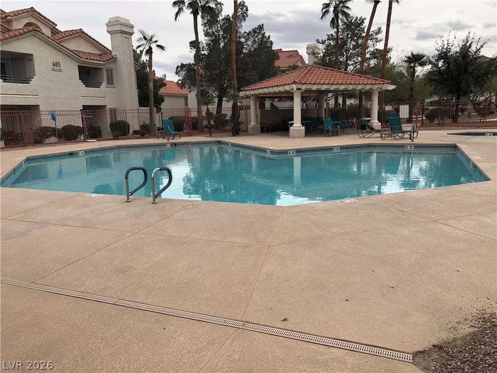 7803 Foxwood, Las Vegas, NV 89145
