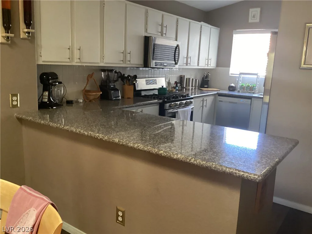 7803 Foxwood, Las Vegas, NV 89145