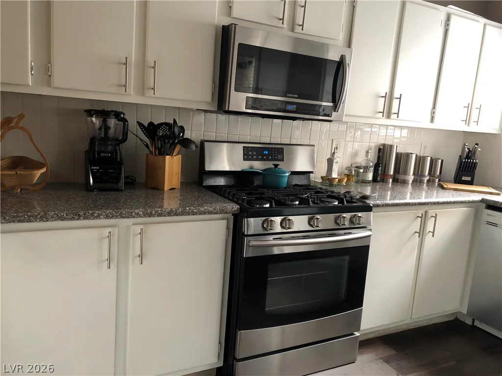 7803 Foxwood, Las Vegas, NV 89145