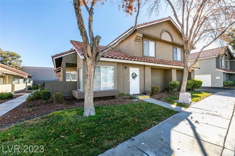 1308 Sunblossom, Las Vegas, NV 89128
