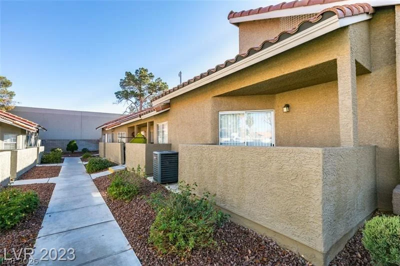 1308 Sunblossom, Las Vegas, NV 89128
