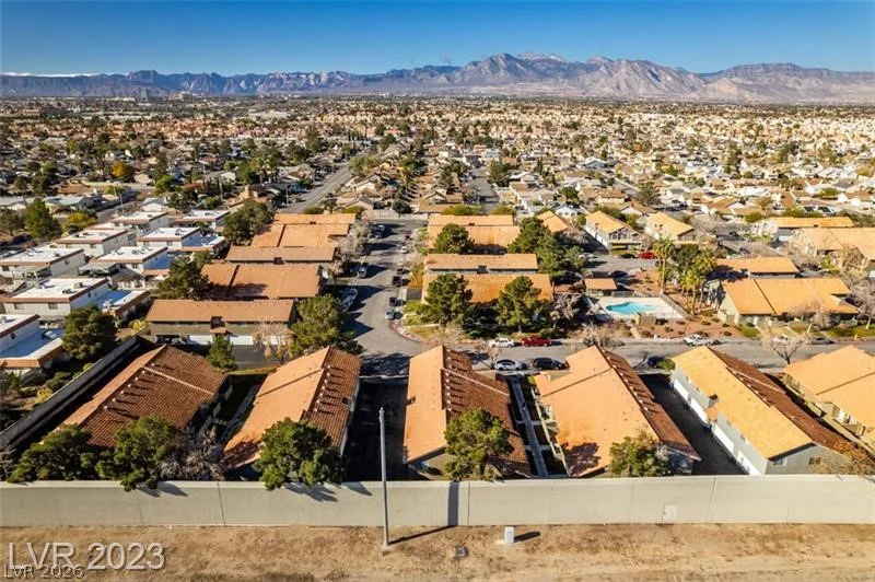 1308 Sunblossom, Las Vegas, NV 89128
