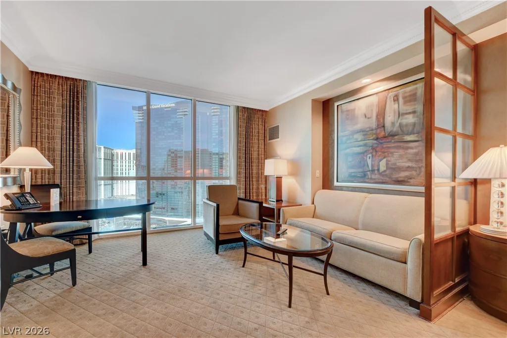 135 Harmon, Las Vegas, NV 89109