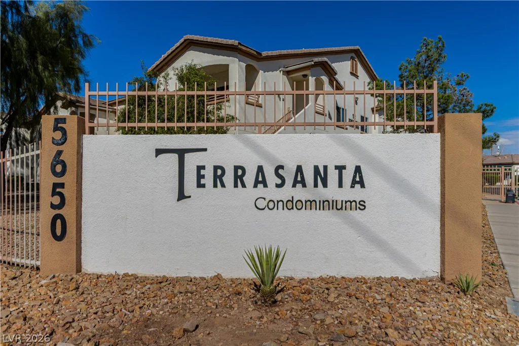 5650 Sahara, Las Vegas, NV 89142