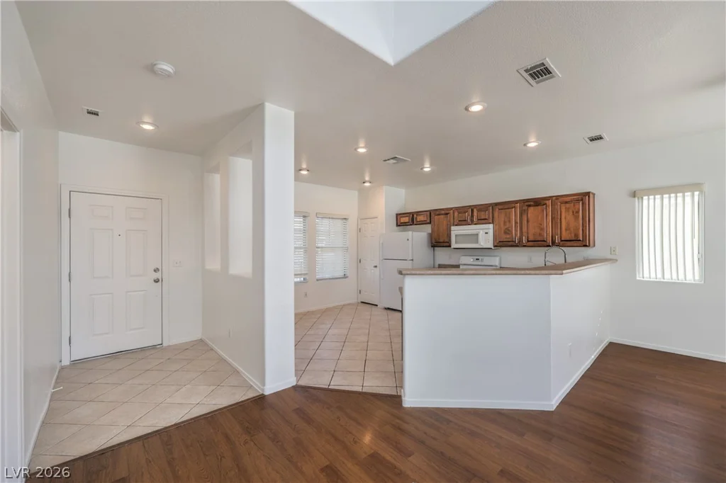 4909 Jade Ridge, North Las Vegas, NV 89081