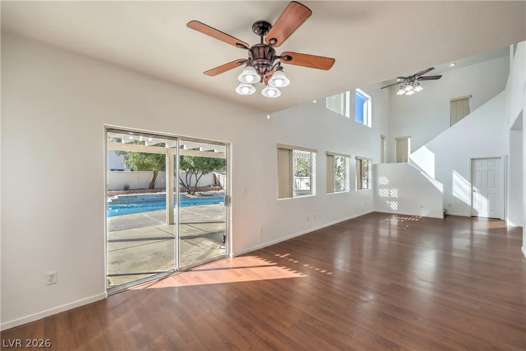 4909 Jade Ridge, North Las Vegas, NV 89081